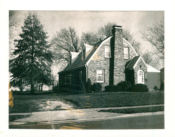 LARSON HOUSE 203 S JEFFERSON LEES SUMMIT MO 1970 5