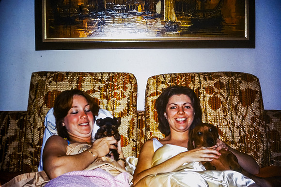 LEIGH AND GWEN WITH PUPPIES C 1978