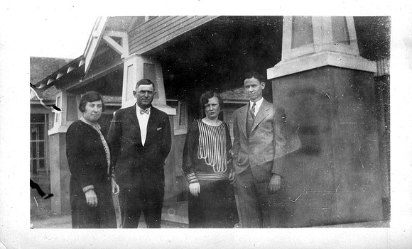 FANNIE AND BILL HILL 1920s