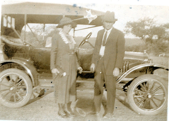 FANNIE AND BILL HILL 3