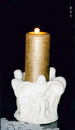 CHRISTMAS EVE CANDLE IN MEMORY OF DON LARSON 2000