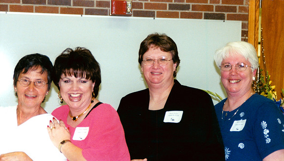 ELSIE GWEN DIANE FEELEY HELEN DEBUS TEACHER OF THE YEAR AWARD 2001