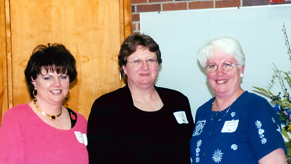 GWEN DIANE FEELEY HELEN DEBUS TEACHER OF THE YEAR AWARD 1 2001