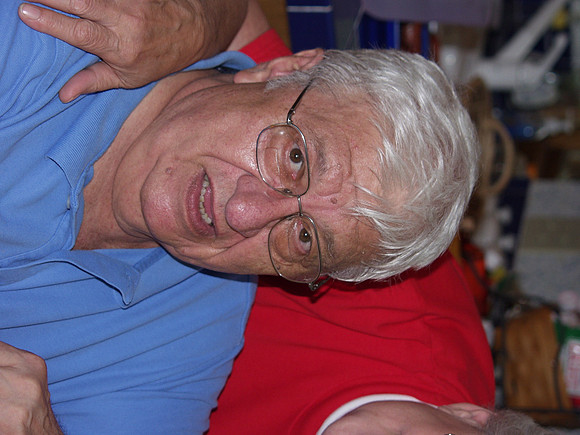 ROBERT 2001