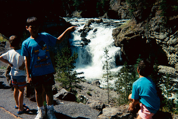 VACATION YELLOWSTONE 2 1990