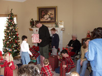 CHRISTMAS A 2001
