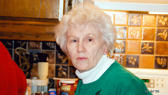 MAXINE LARSON CHRISTMAS EVE 2000