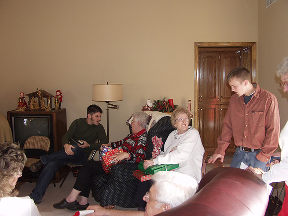 CHRISTMAS 2001