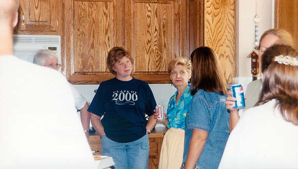 SFT GWEN FRIENDS 4 2000